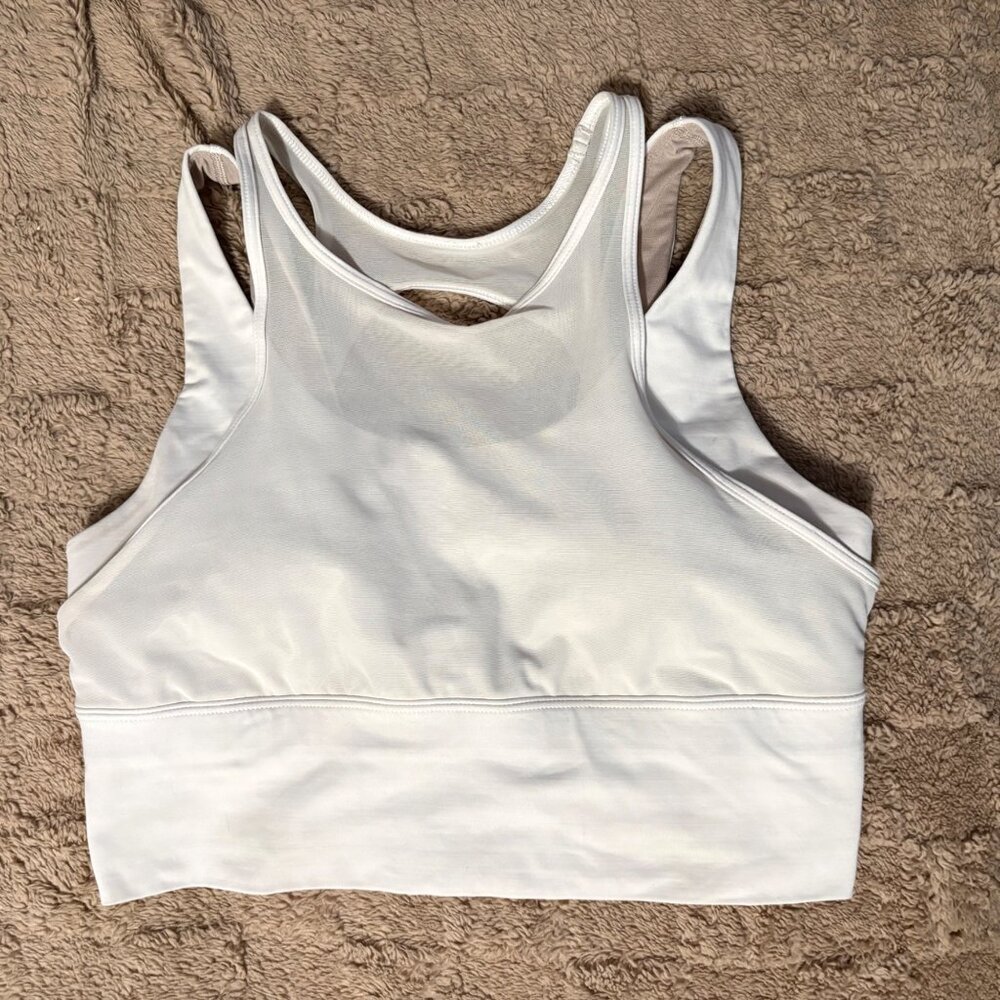 Lululemon Double Tap II Sports Workout Gym Bra White Luxtreme Mesh Size 8 - Picture 2 of 9